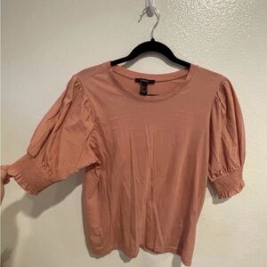 Forever 21 cute peach top for women!